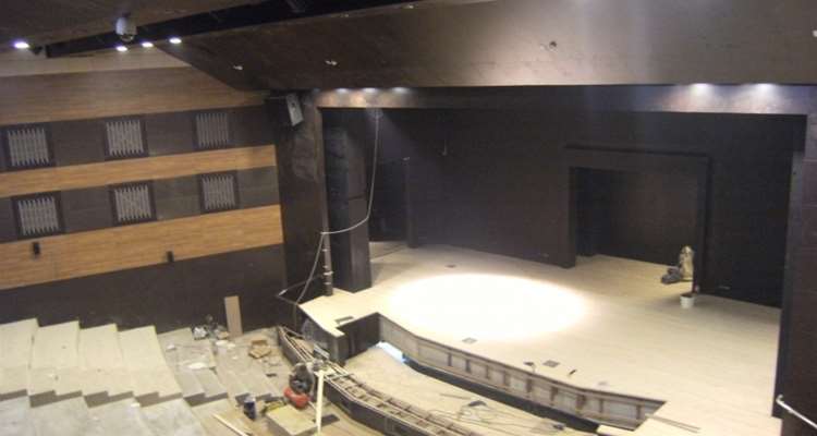 İzmir Karşıyaka Opera Salonu